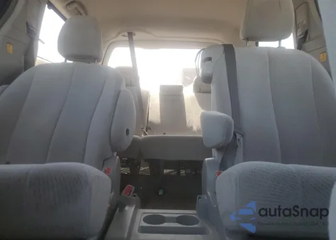 2012 Toyota Sienna Le from USA, damaged, VIN 5TDKK3DC2CS254920